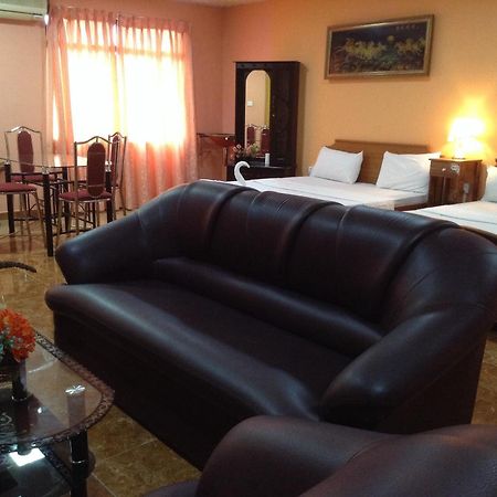 Sunshine Hotel Trincomalee Chambre photo